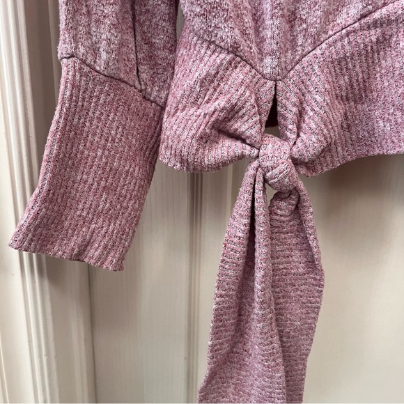 Saturday Sunday Anthropologie Payton Brushed Fleece Pink Side Tie Sweater size S - Picture 6 of 10